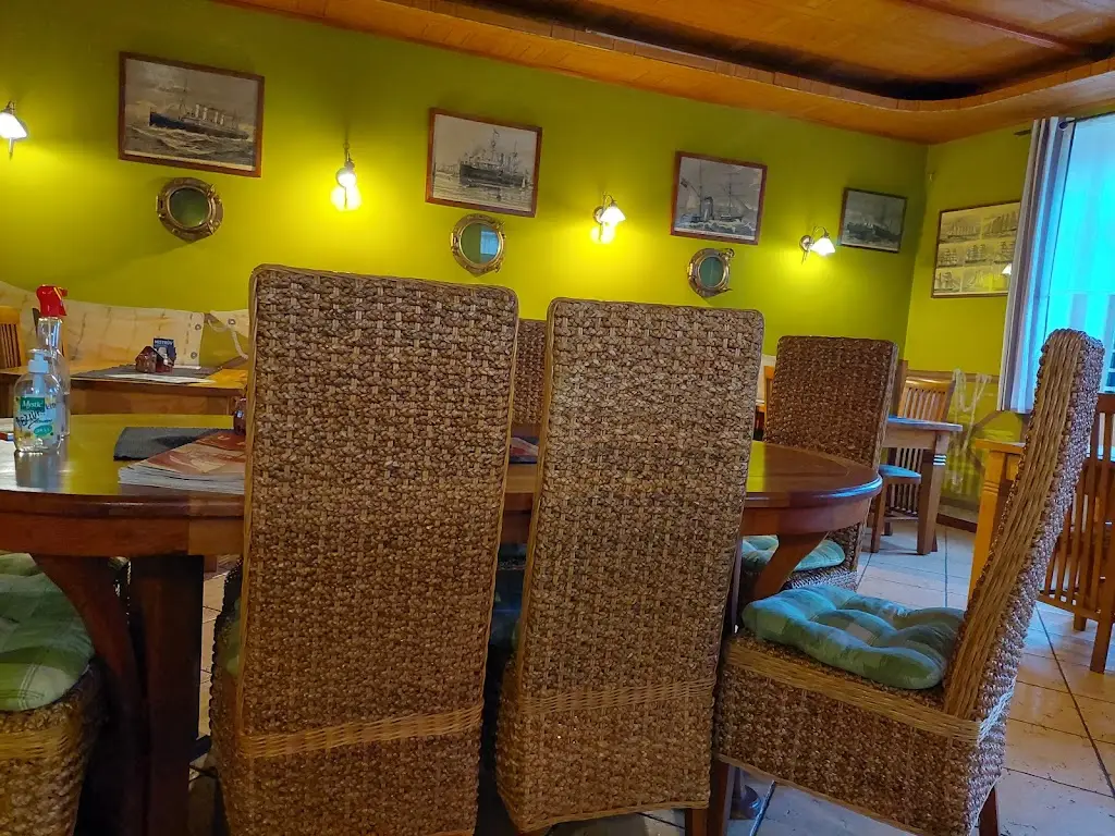 Restaurace U Přístavu_Zbraslav_slider_image_3