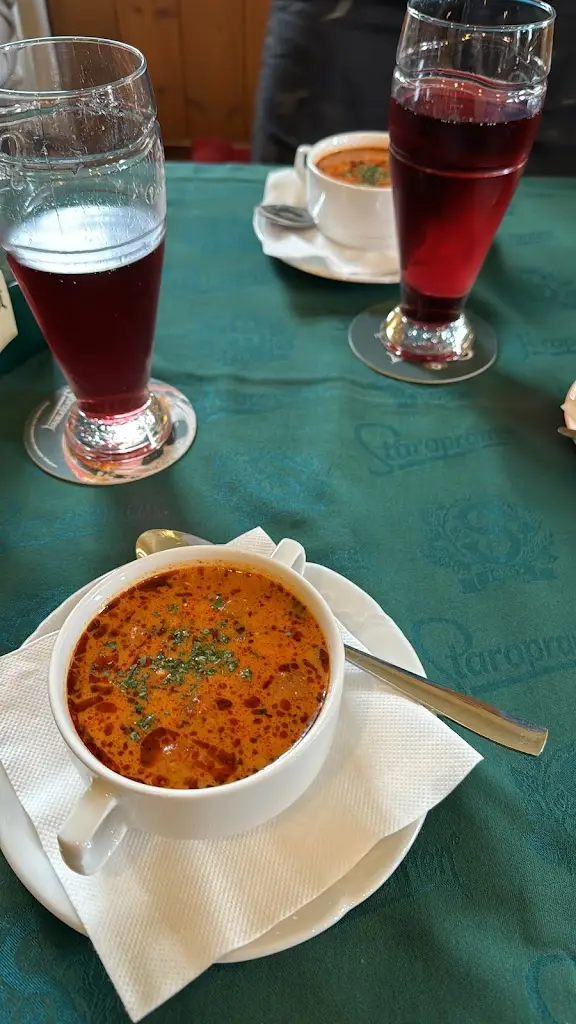 Pavel xx_Hostinec U Bláhů._Zbraslav_review