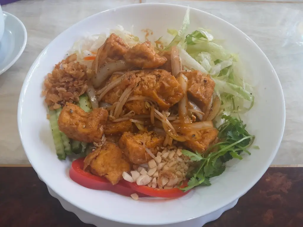 T. M._Pho Family Zbraslav_Zbraslav_review