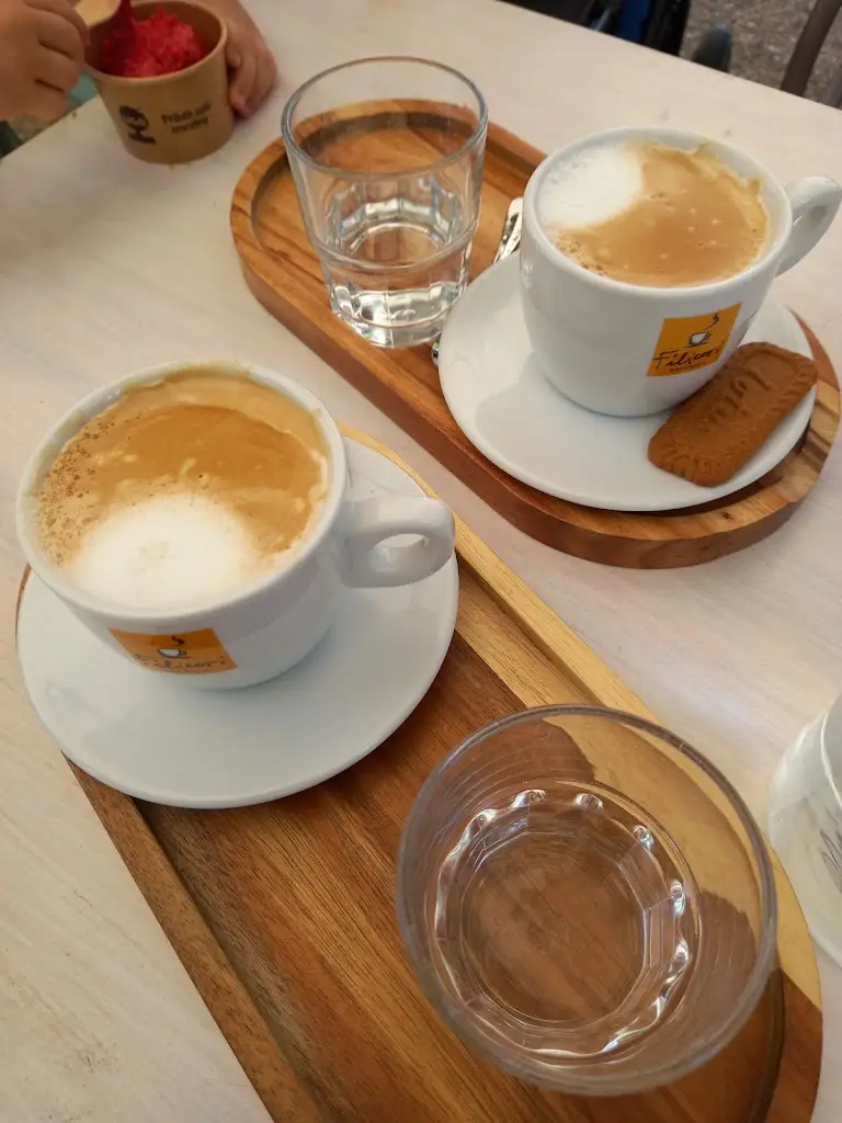 Romana Chaloupková_Stromeček Zbraslav_Zbraslav_review