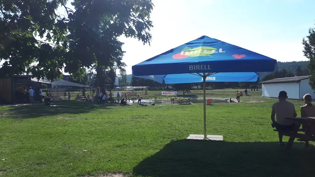 Radka Novakova_Louka Prague_Zbraslav_review