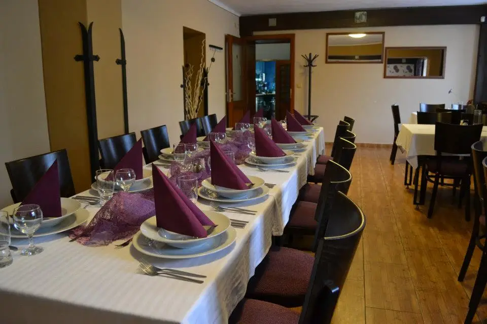 Restaurace a pension Pavir restaurant in Židlochovice