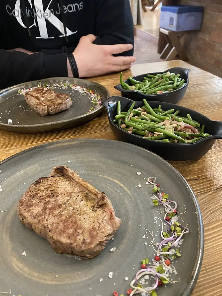 Denisa Marková_Gastro-bar23_Znojmo_recensione