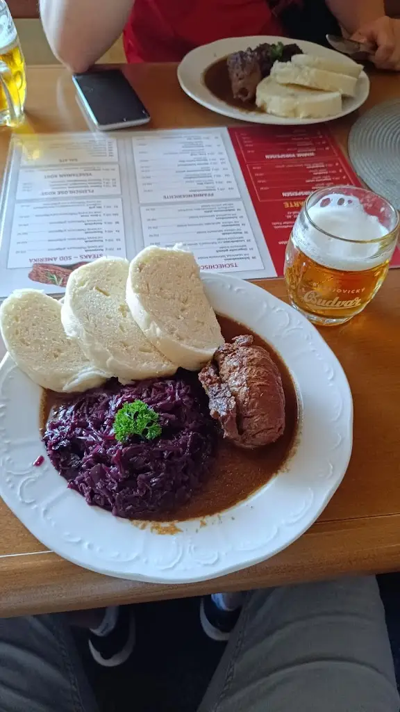 Team Shadowclaw_Café Restaurant F1 Aš_Aš_recensione