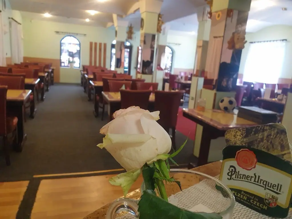 Royal Restaurant restaurant in Aš