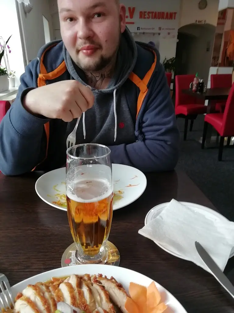 Royal Restaurant_Aš_slider_image_3