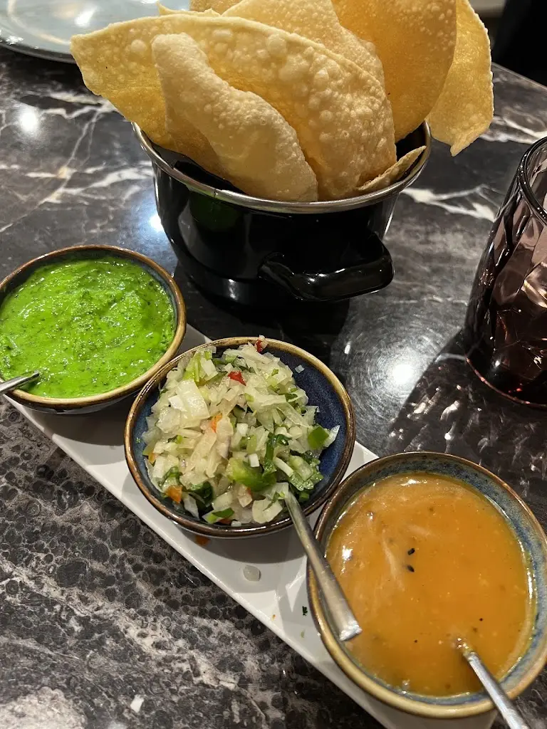 Ana Gujejiani_Masala Darbar Madrid_Aš_review