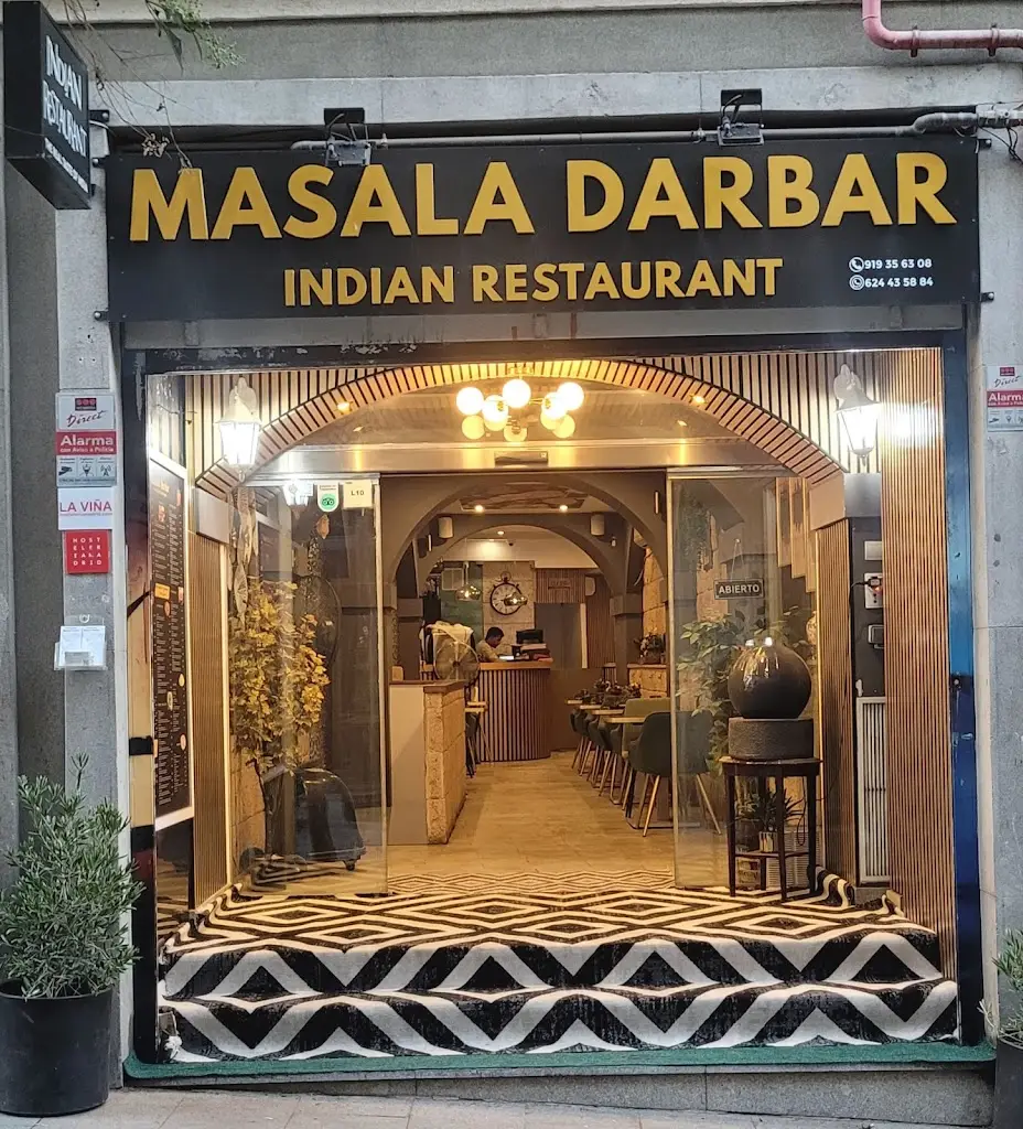 Masala Darbar Madrid_Aš_slider_image_1