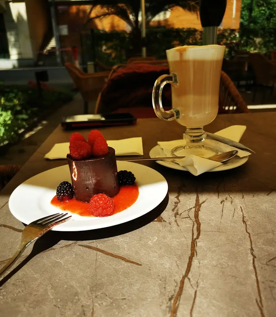 Rene T._Restaurace Le Marché Karlovy Vary_Bochov_review