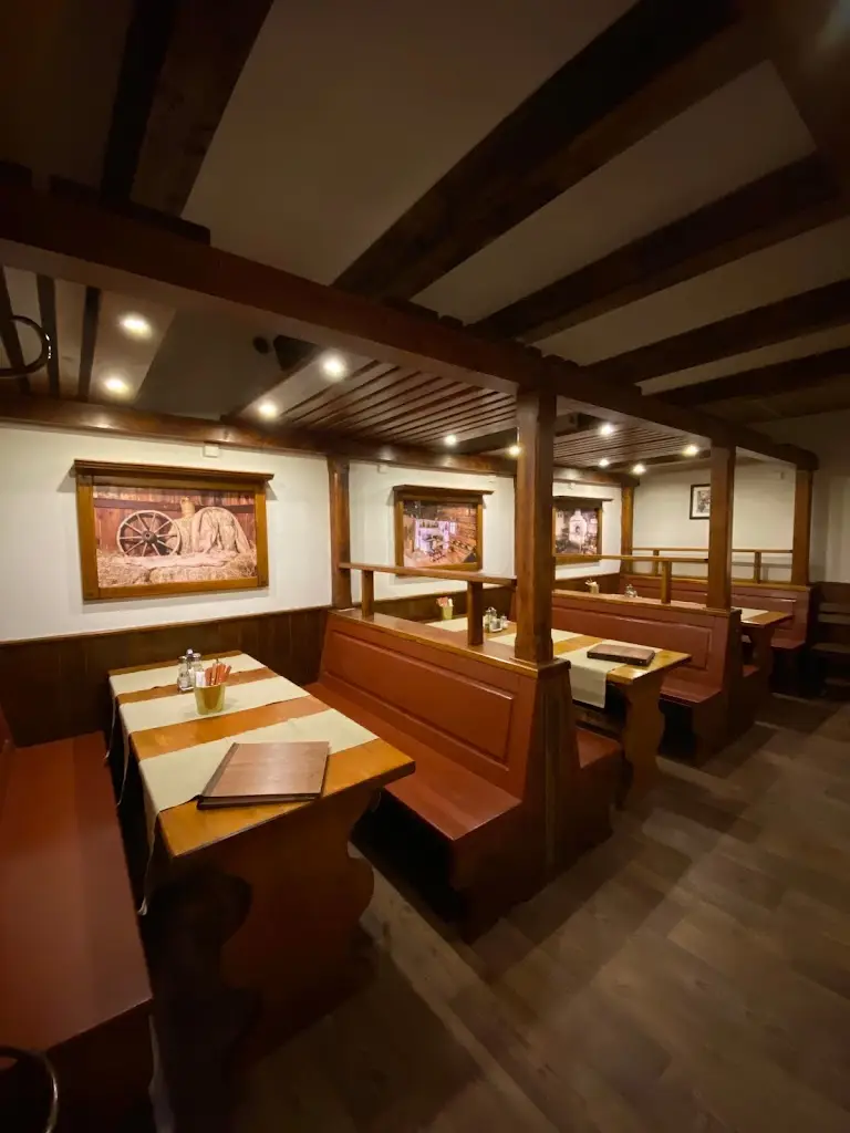 Ukrajina restaurace Karlovy Vary restaurant in Bochov