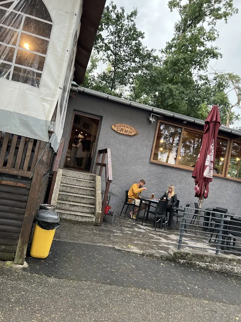 SmartGirl_Restaurant Dama_Cheb_review