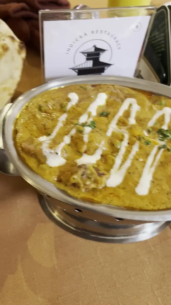 adeel muneer_MANAKAMANA Indická, Nepálská restaurace Cheb_Cheb_review