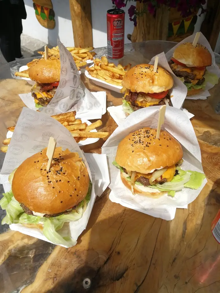 Johannes Kurzweil_Bistro Monaco_Cheb_review