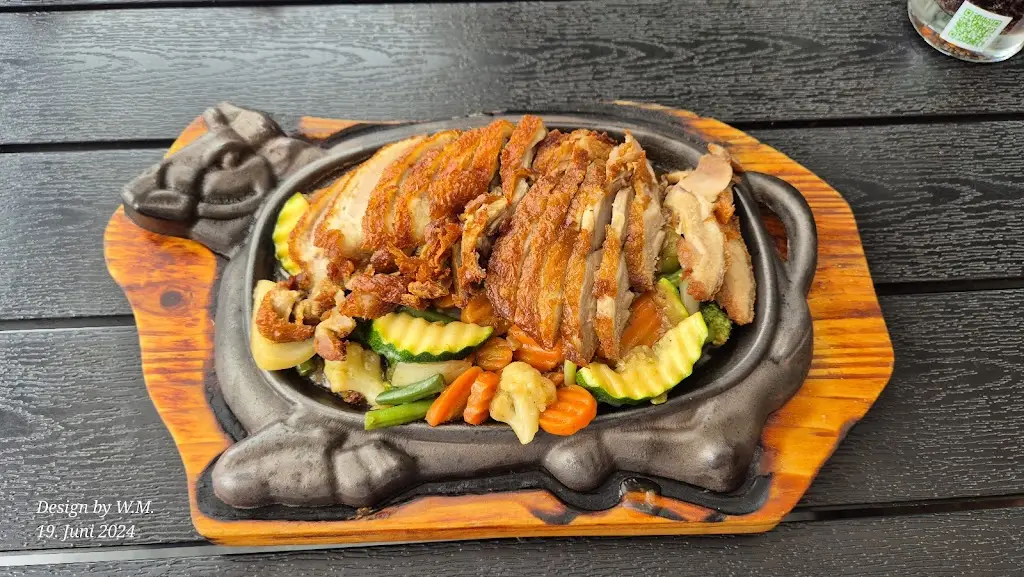 Golden Restaurant_Cheb_slider_image_2