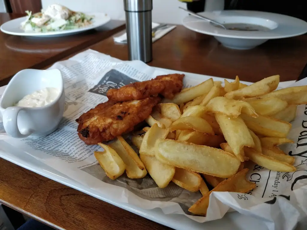 Juuso H_Caffe 11_Cheb_review