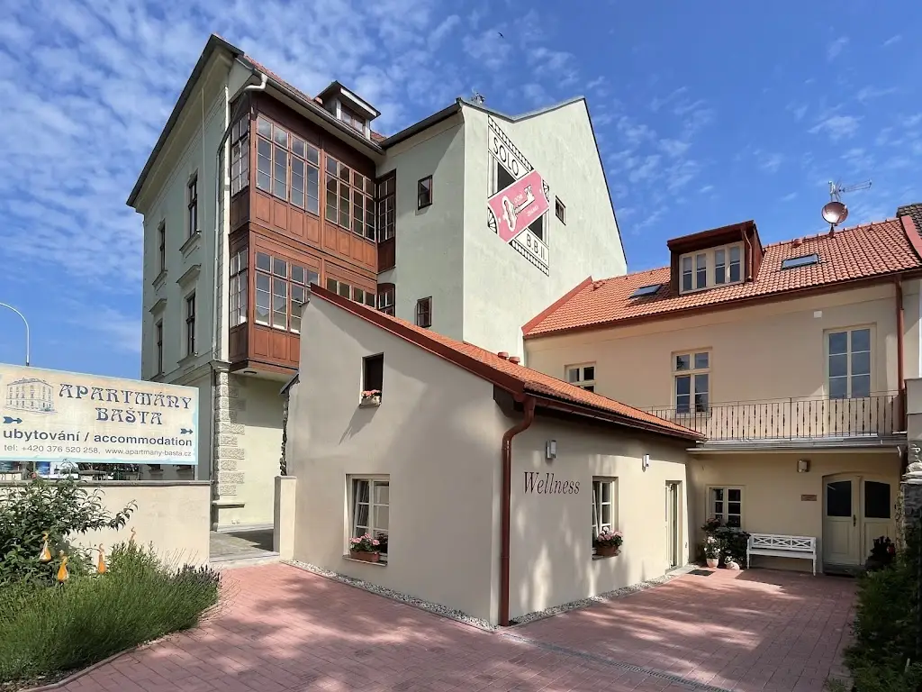 Apartmány Bašta & Wellness restaurant in Čimelice