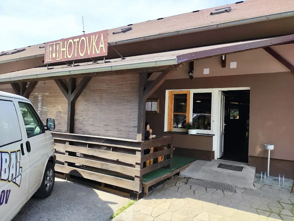 Patrik Racety_Restaurace Hotovka_Dolní Rychnov_review