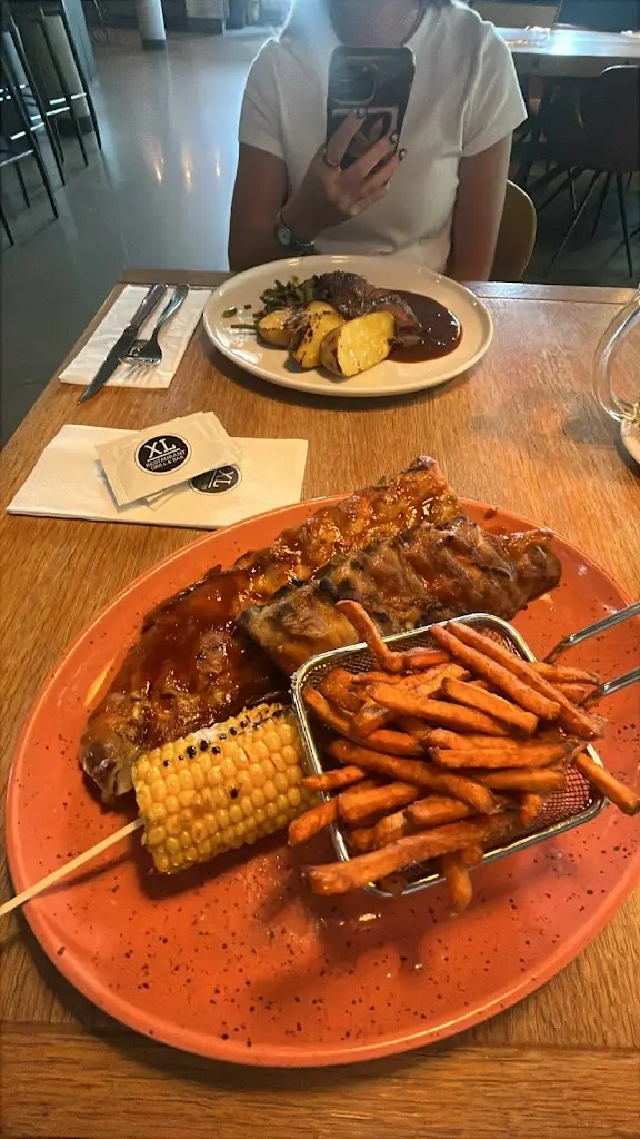 Valentýna Manychová_XL Restaurant Grill & Bar_Chodov_review