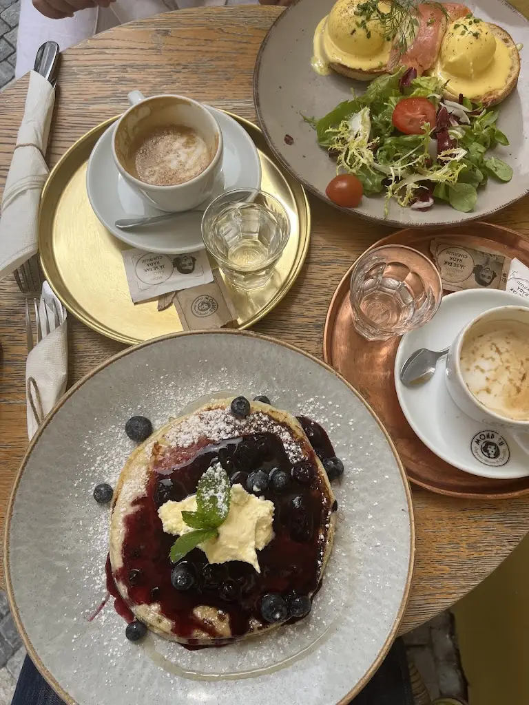 Eda Tarhan_Mondieu Chodov_Chodov_review