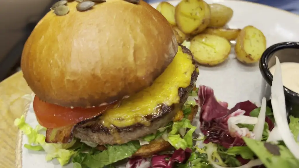 Mondieu Chodov_Chodov_slider_image_2