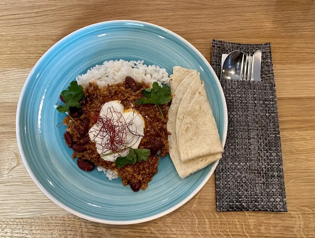 Polina St._Moje Bistro_Chodov_review