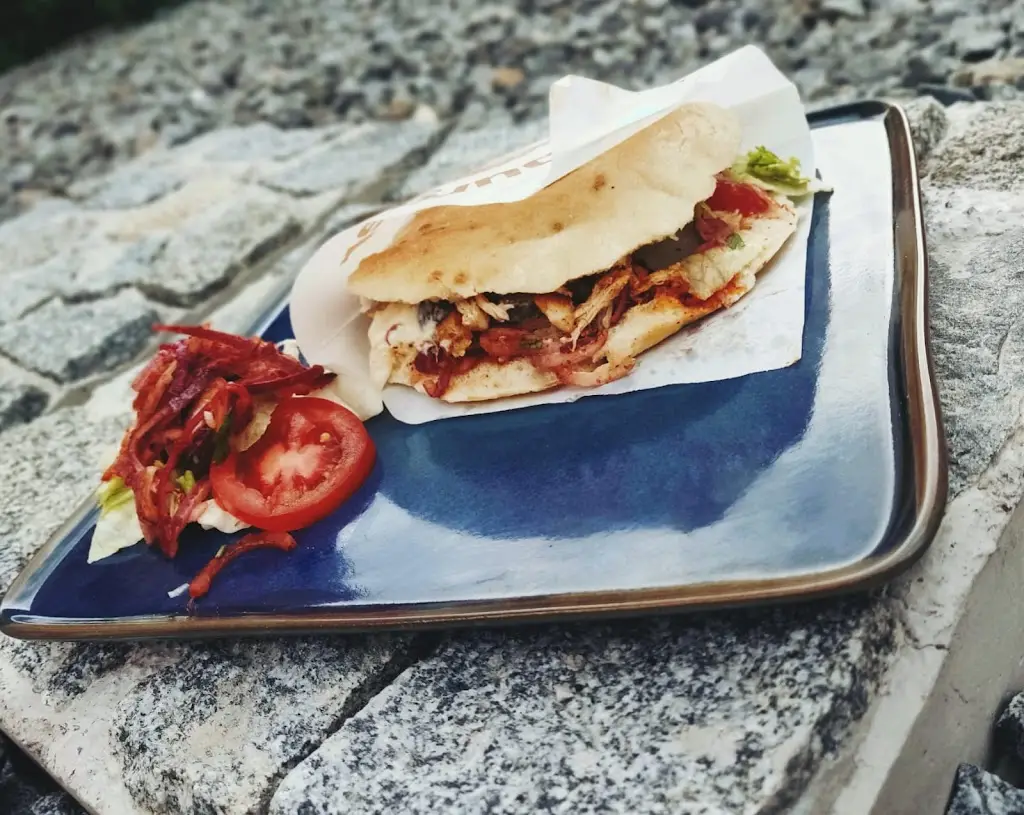 Kebawish_Chodov_slider_image_2