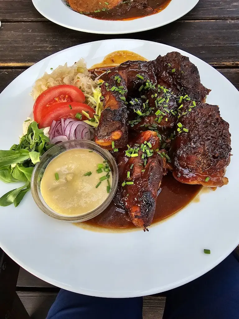 Rux D_Jankovna u bazénu_Chodov_review