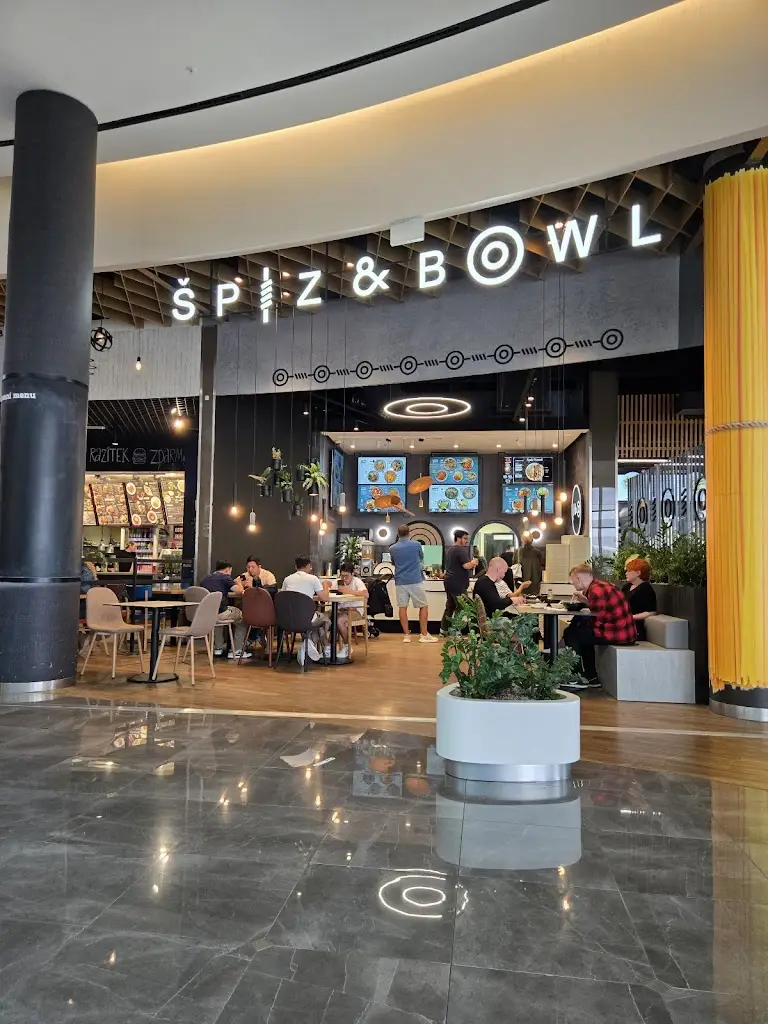 Z. CON GLANTZ_Špíz & Bowl_Chodov_review