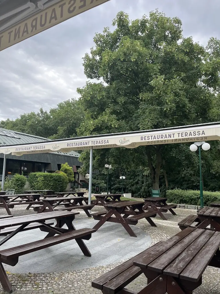 Jurij Zubanich_Restaurace Terassa_Chodov_review