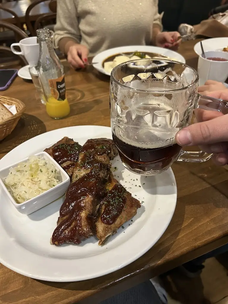 Roman Pavlovic_Restaurace Terassa_Chodov_review