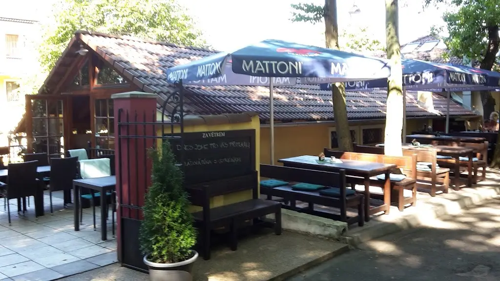 Grill Restaurant Za Větrem_Chodov_slider_image_1