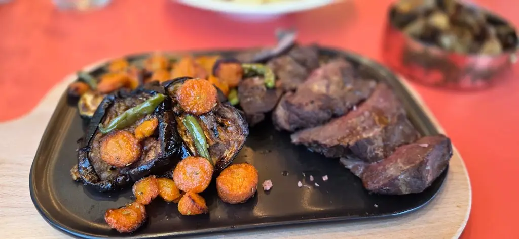 Ana Fate_Signorvino_Chodov_review