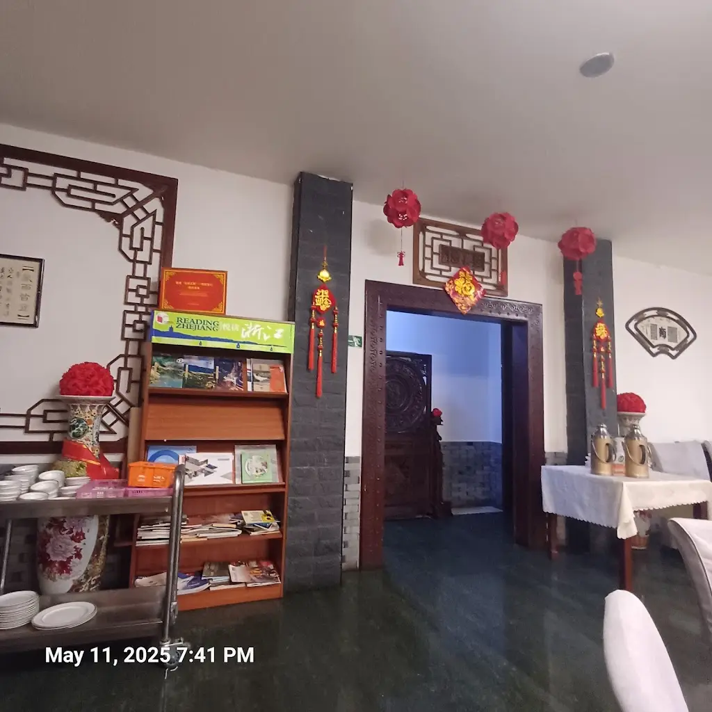 Suradi Tour Leader_Čínska restaurace Garden_Chodov_review