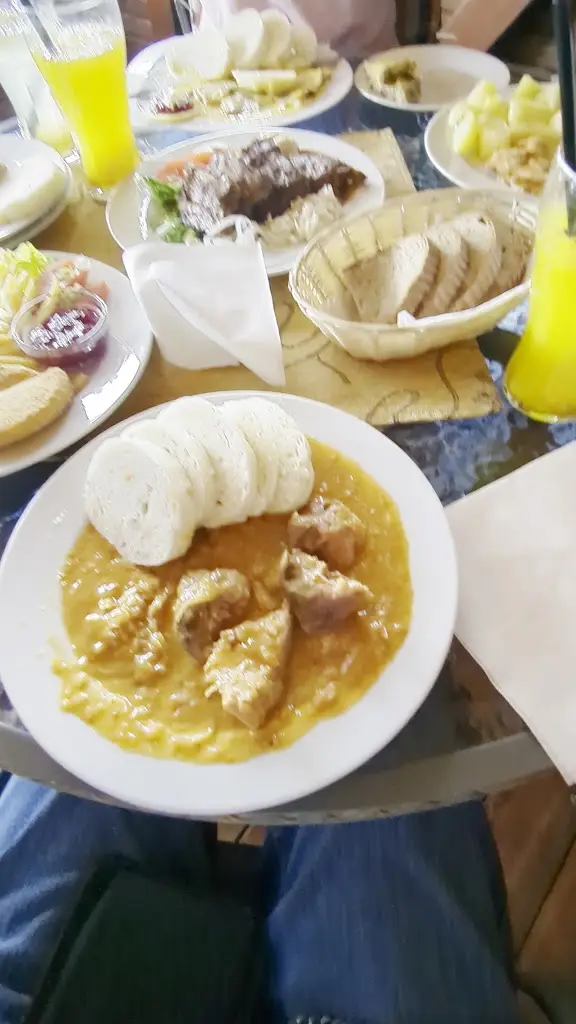 Diego Gorgazzi_Little Hut By the Water_Františkovy Lázně_review