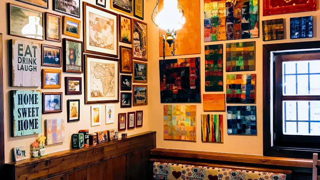 Little Hut By the Water restaurant in Františkovy Lázně