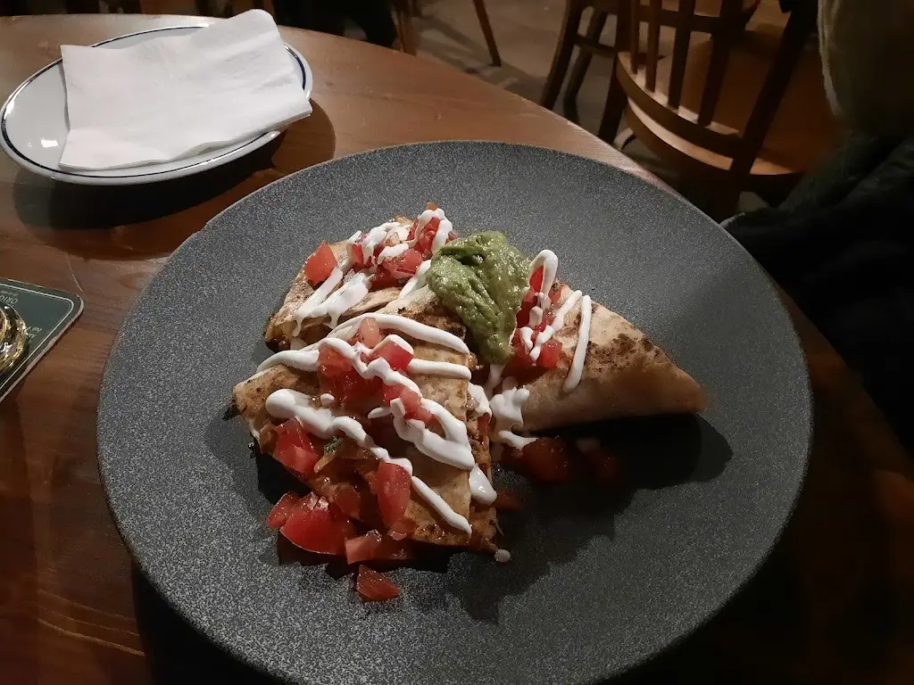 Marcus Horn_Cowboy Billy’s Saloon, Burger & Grill_Františkovy Lázně_recensione