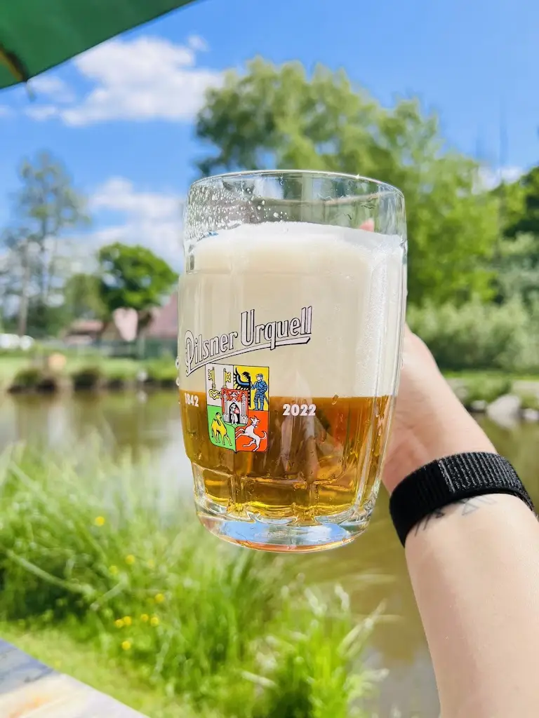 Natálie Slámová_Krapická stodola_Františkovy Lázně_review