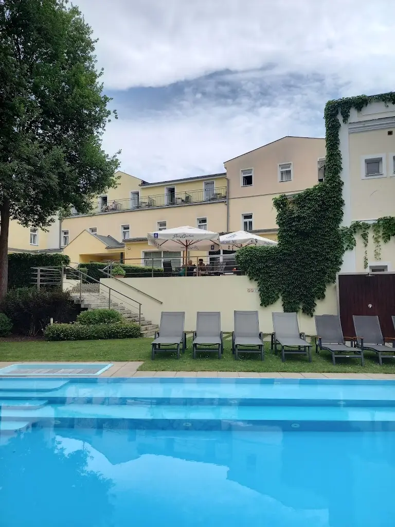Lída Žáková_Hotel REZA with balneotherapy_Františkovy Lázně_review