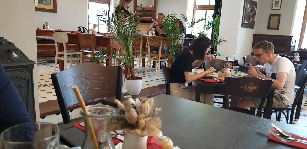 C. M._Zájezdní hostinec U Jiskrů_Čimelice_review