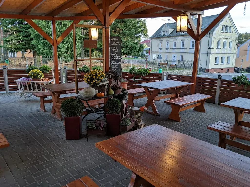 Restaurace U Drozdeků ristorante a Hazlov