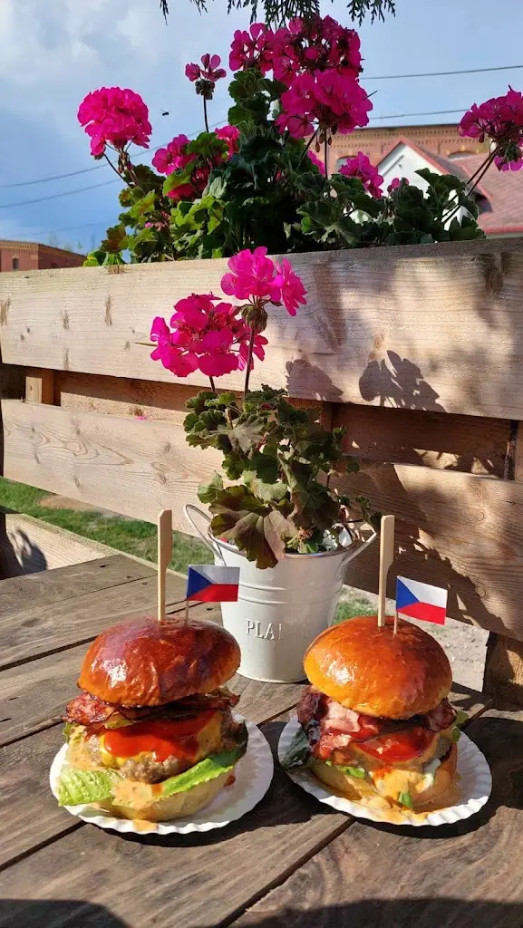 Menu_T+T Bistro_Hazlov_immagine_4