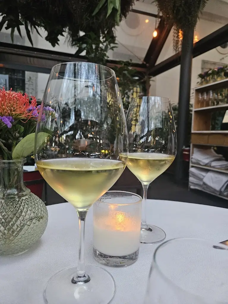 Célia Maia_Arzábal | Reina Sofia Museum_Klášter_recensione