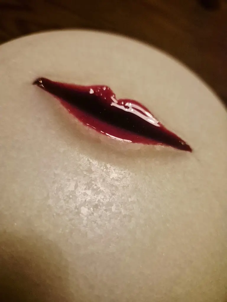 Omar Arnaout_DSTAgE_Klášter_review