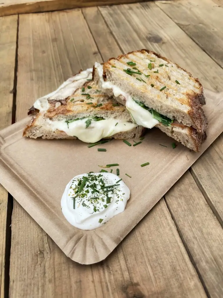 Bistro Milenka_Hranice_slider_image_3