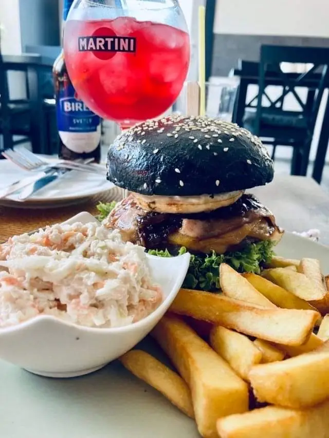 Lucia Onderková_Abyss Coffee_Hranice_review