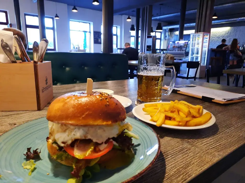 Tomáš M._ARCHA RESTAURACE_Hranice_recensione