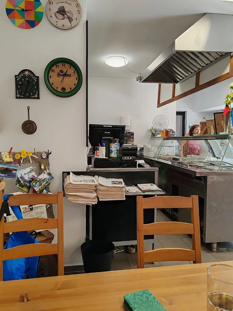 Bufet pod hruškou_Dačice_slider_image_3