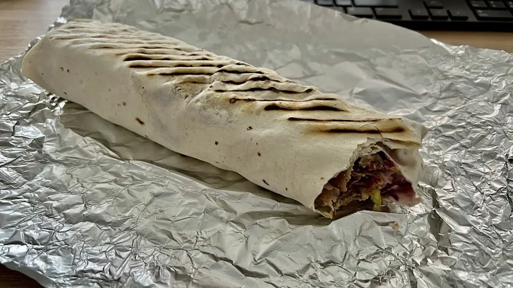 King kebab pizza restaurant in Kynšperk nad Ohří