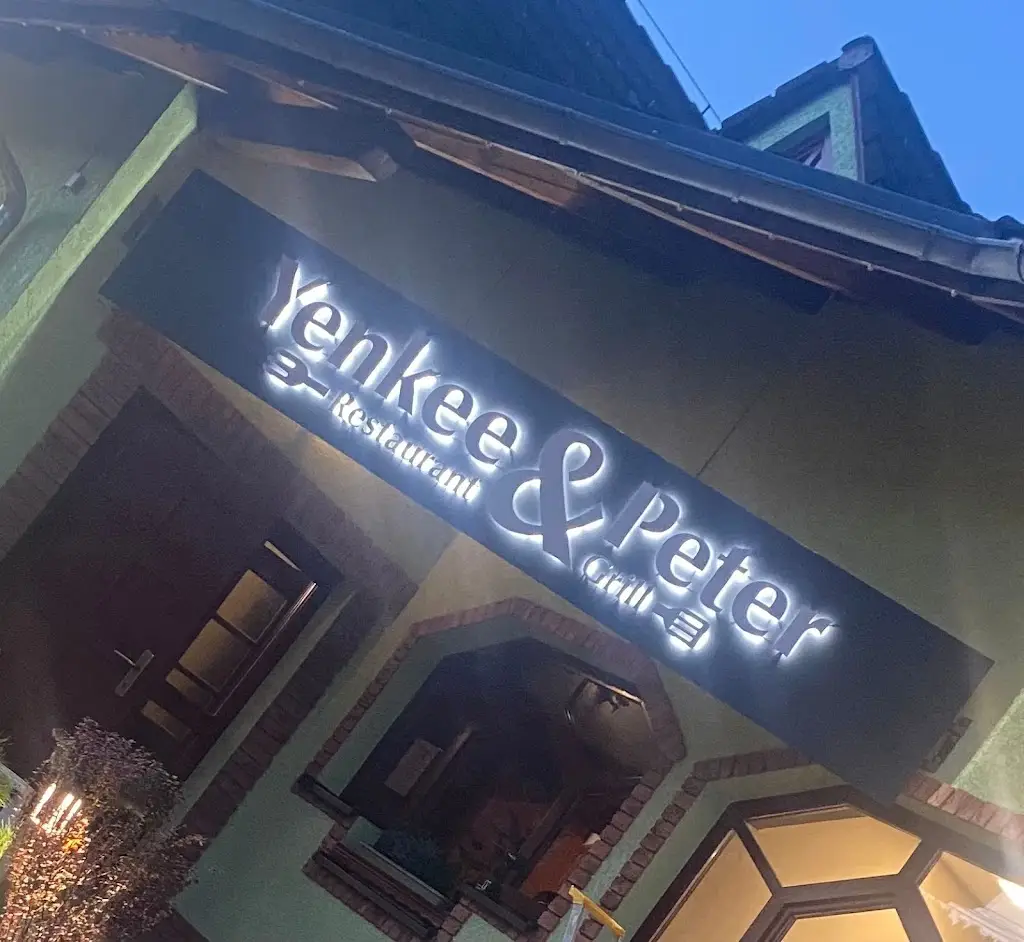 Yenkee and Peter Restaurant and gril ristorante a Kraslice