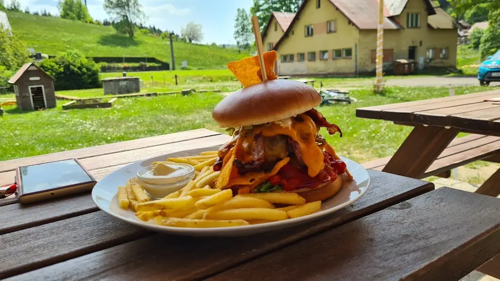 Restaurace Márty ( bývalá Restaurace Pod vlekem )_Kraslice_slider_image_3